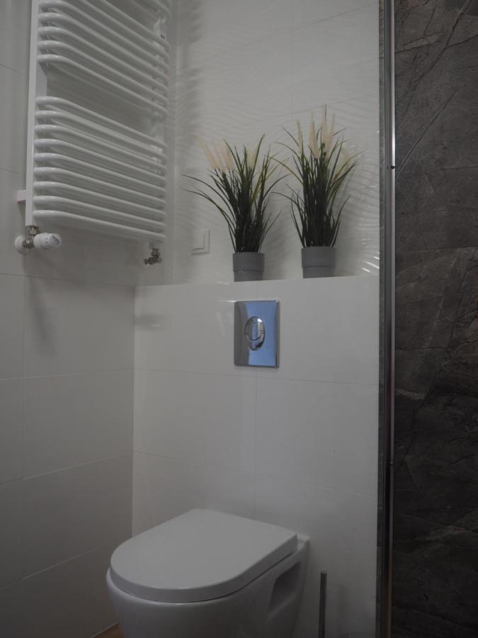 J&W Apartament Nad Motlawa Gdansk Ngoại thất bức ảnh